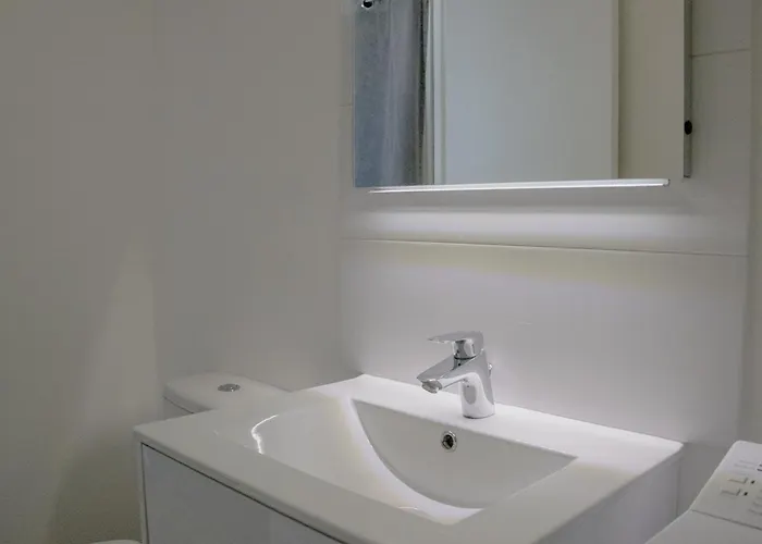 Lägenhet Avec Balcon Centre