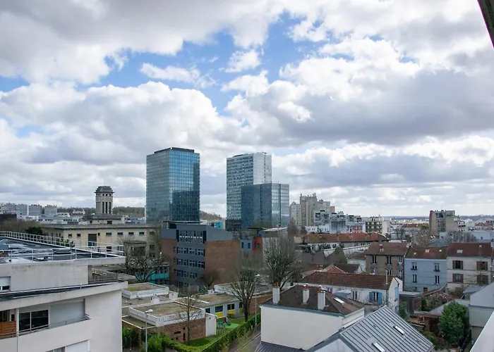 Avec Balcon Centre Montreuil (Seine-Saint-Denis)
